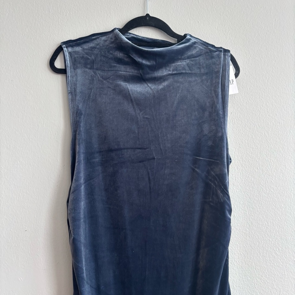 💎Ruched Velvet Mockneck Midi Dress - Picture 4 of 13